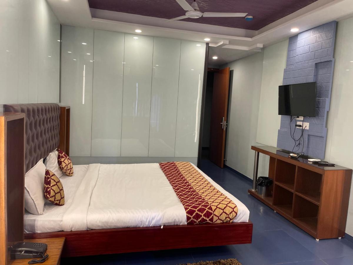 Hotel Airport Kk Ναγκπούρ Εξωτερικό φωτογραφία